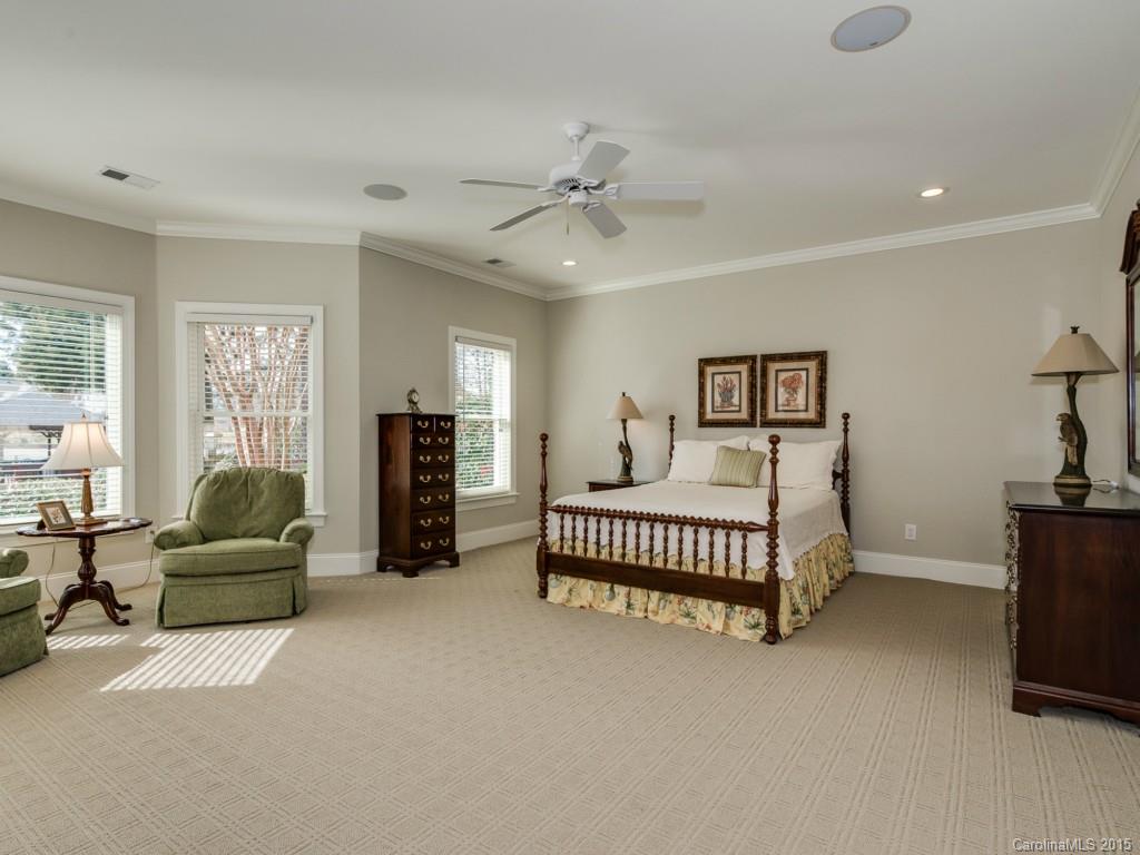 The Peninsula - Residential