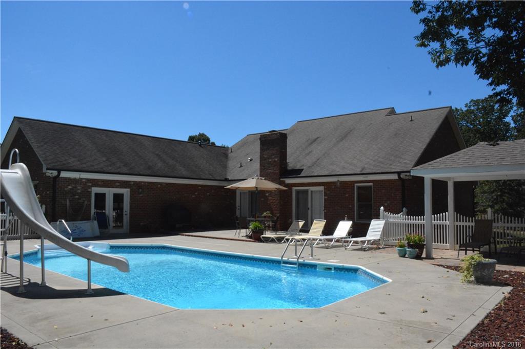 Moss Creek - Residential