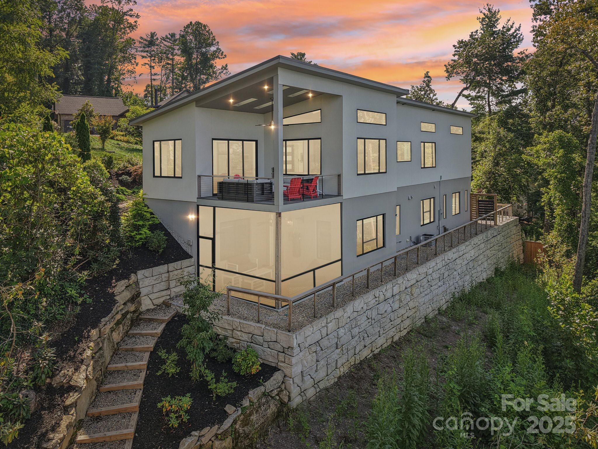 55 Laurel Spring Lane