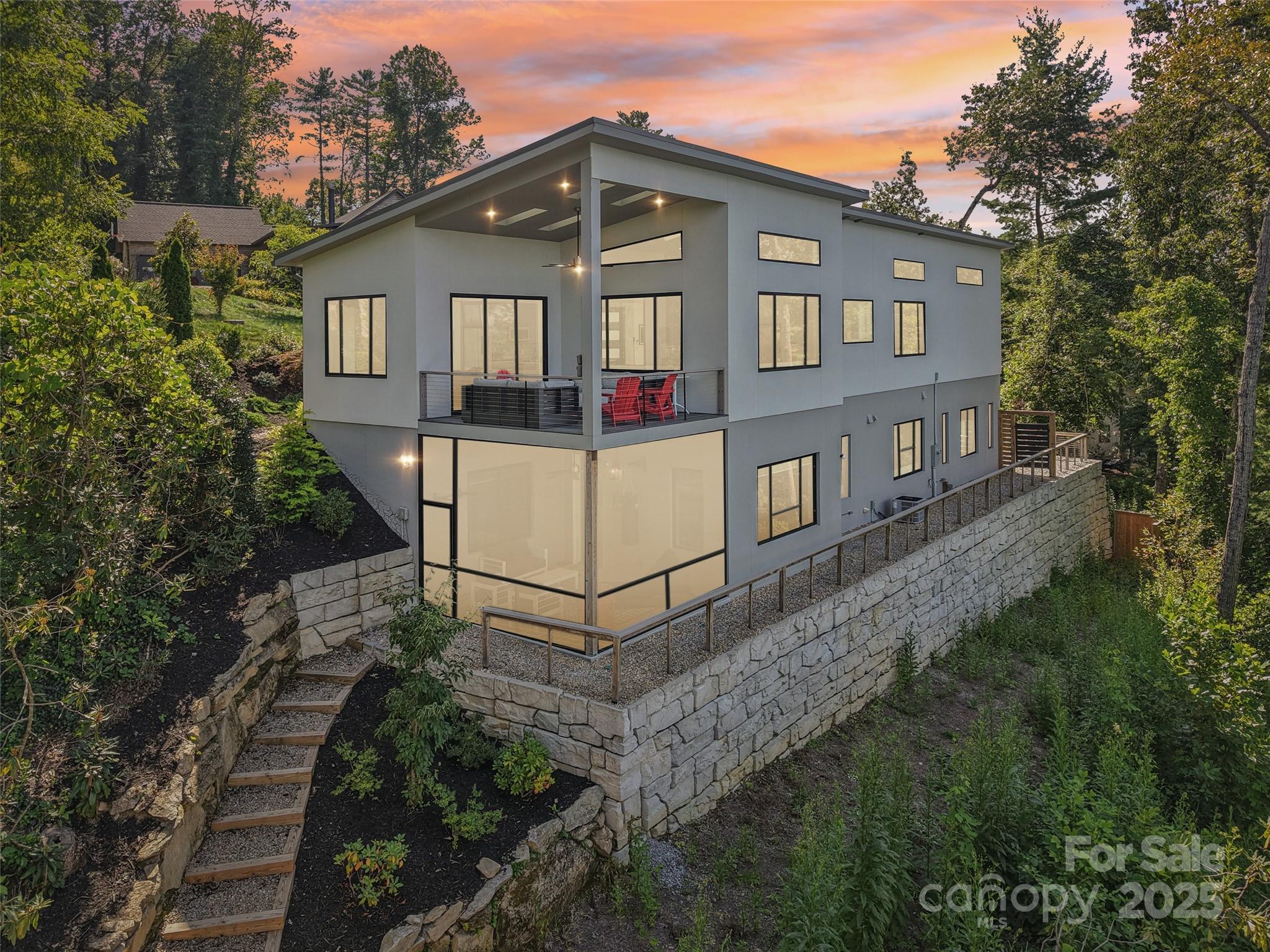 55 Laurel Spring Lane