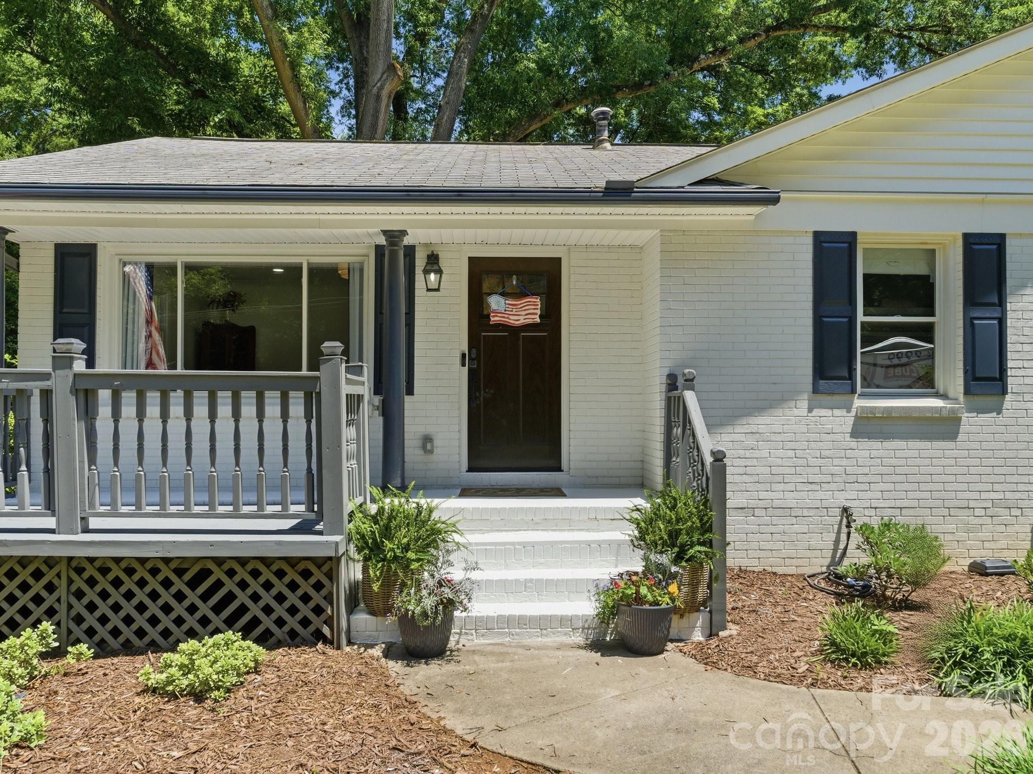 6819 Woodstock Drive