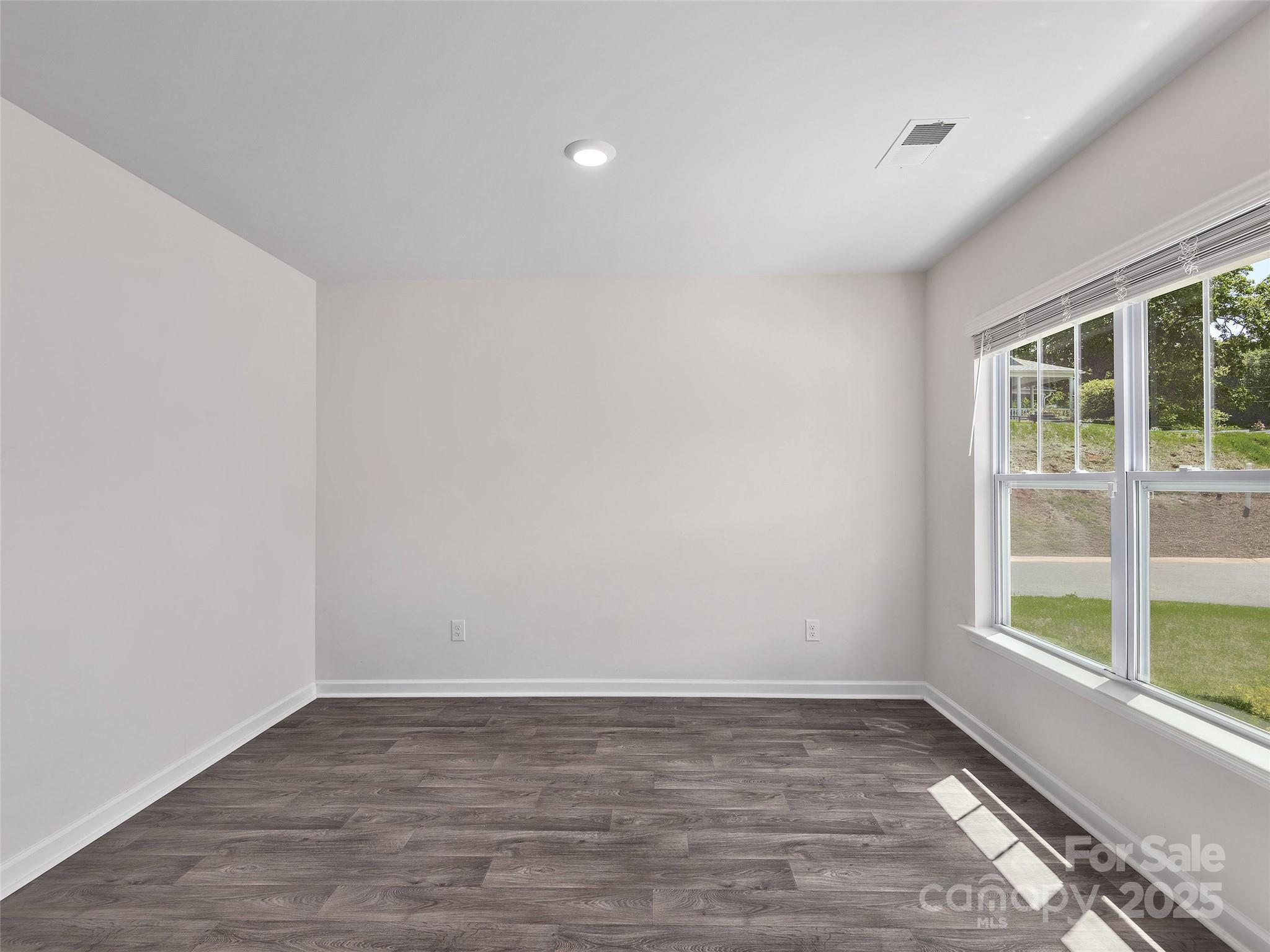 8 Madelyn Drive