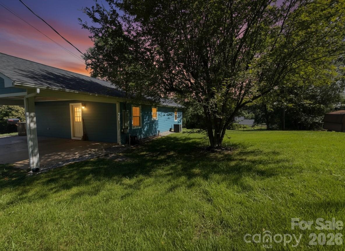 84 E Hunt Drive
