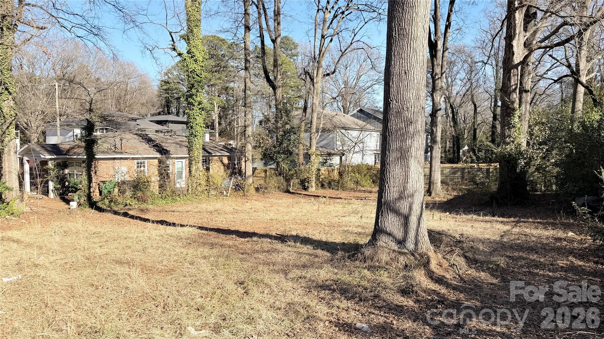 2736/2738 Grimes Street