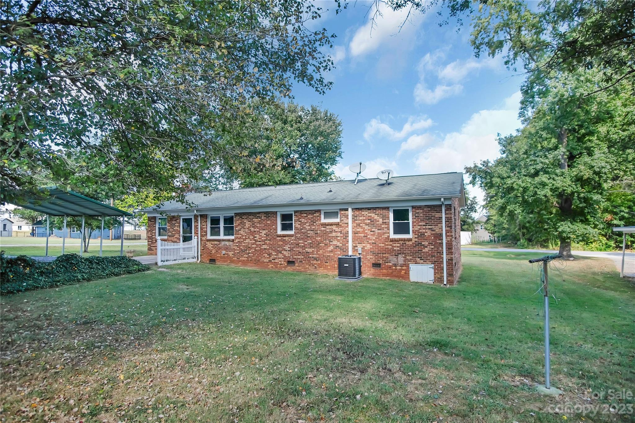 Woodlawn Park - Residential