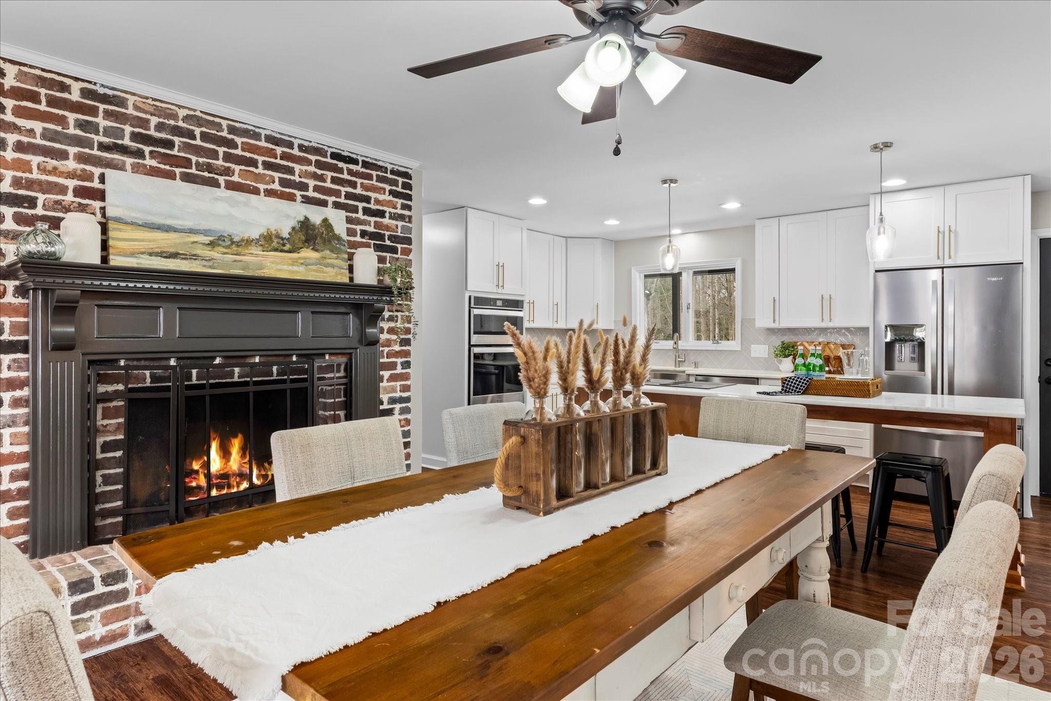 625 S Magnolia Street