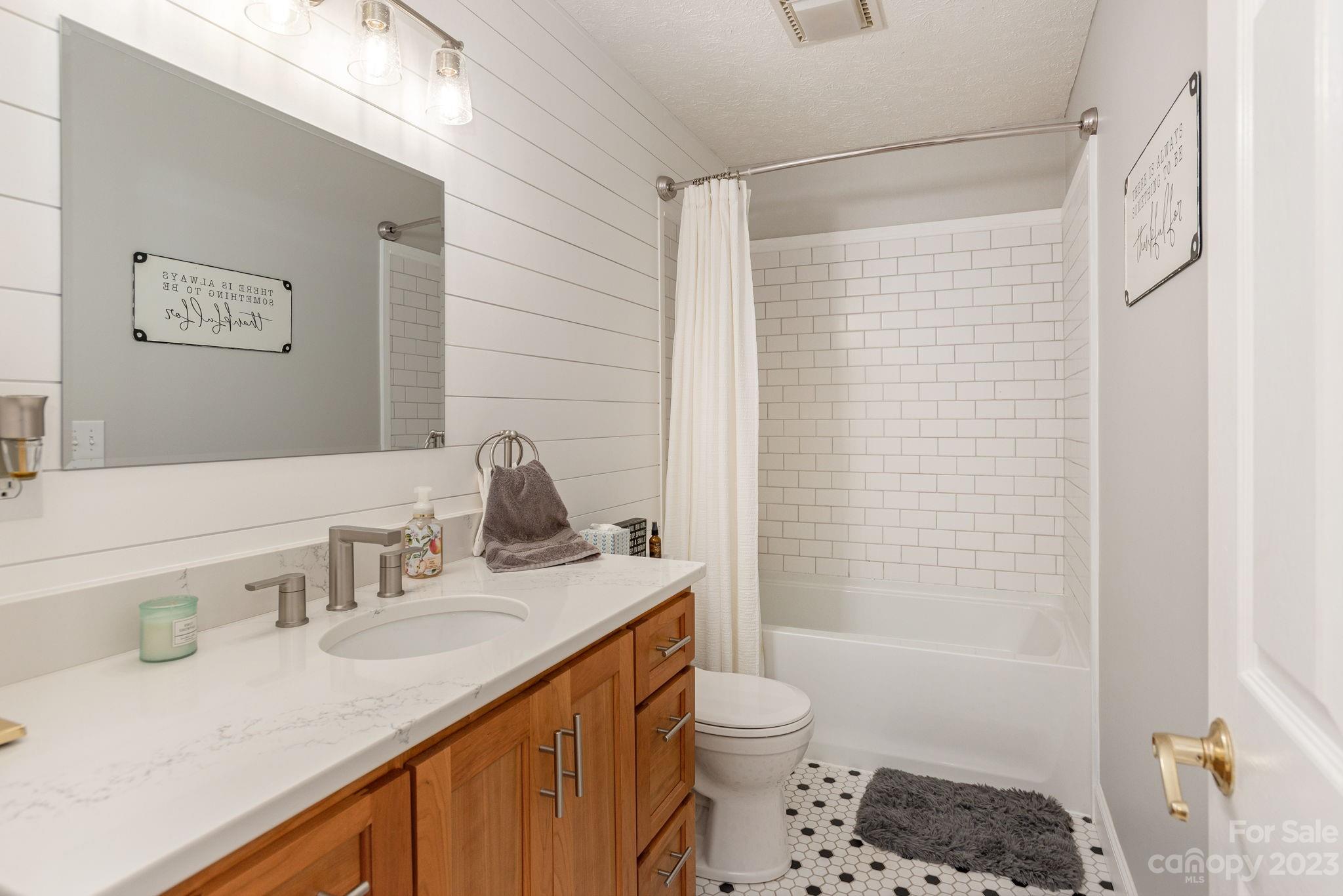 Cross Creek Farms - Residential