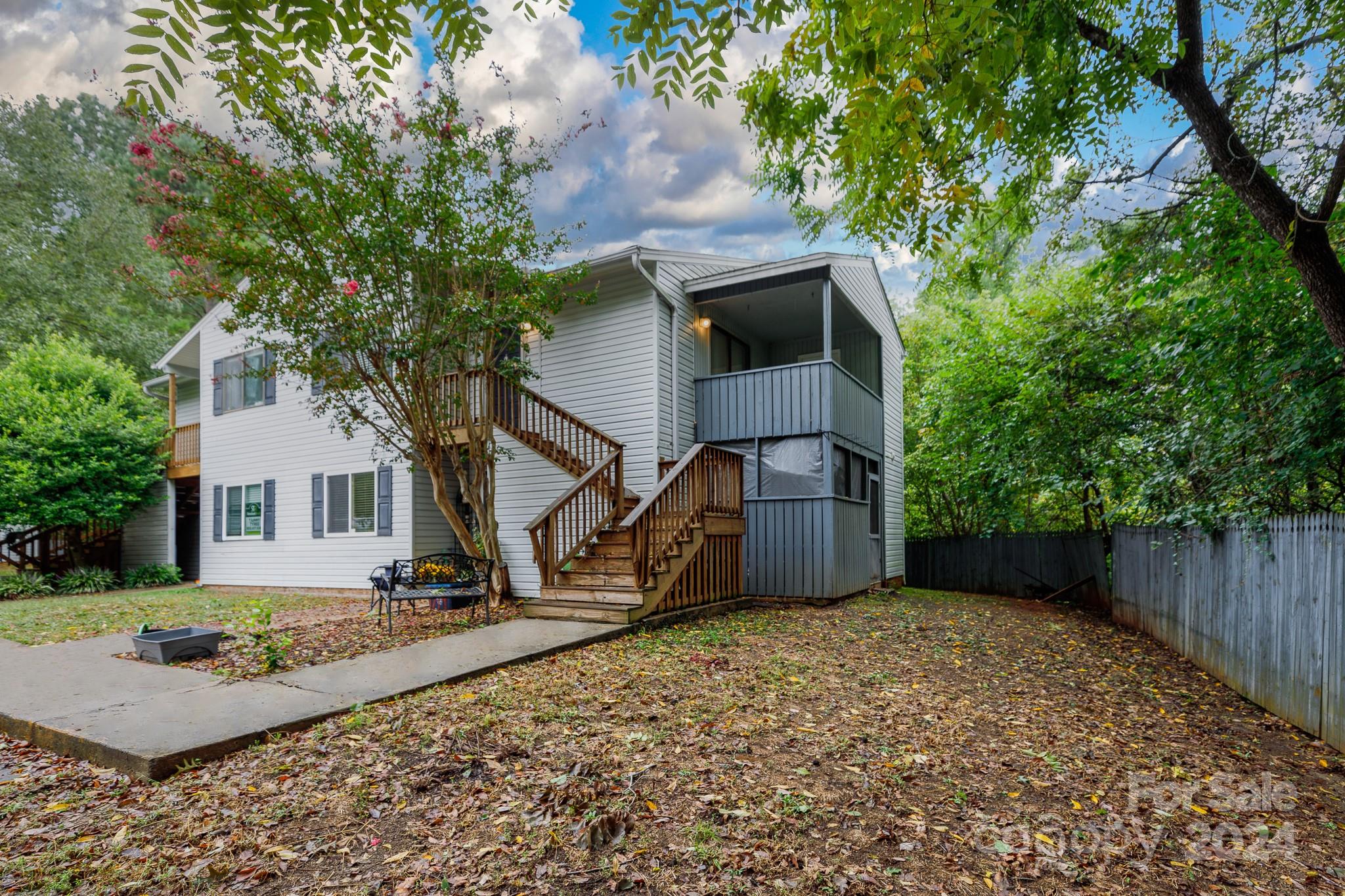 Hunters Chase - Residential