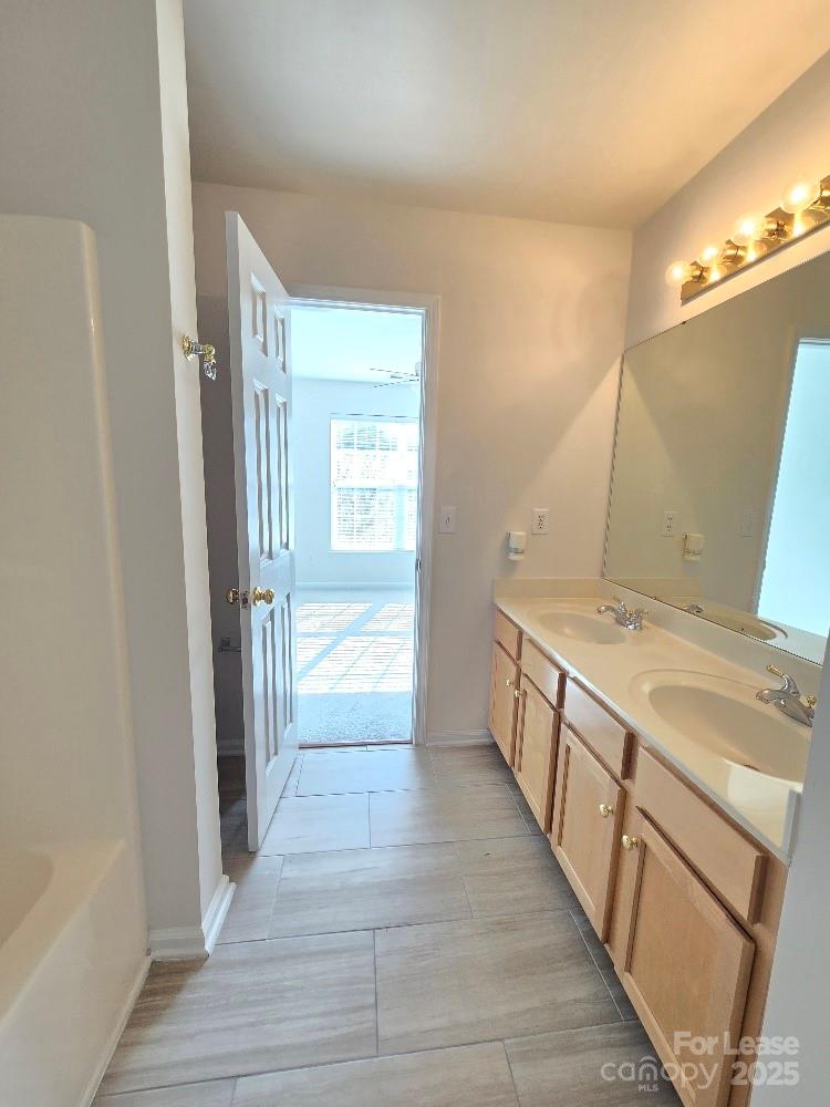 Highland Creek - Residential Lease