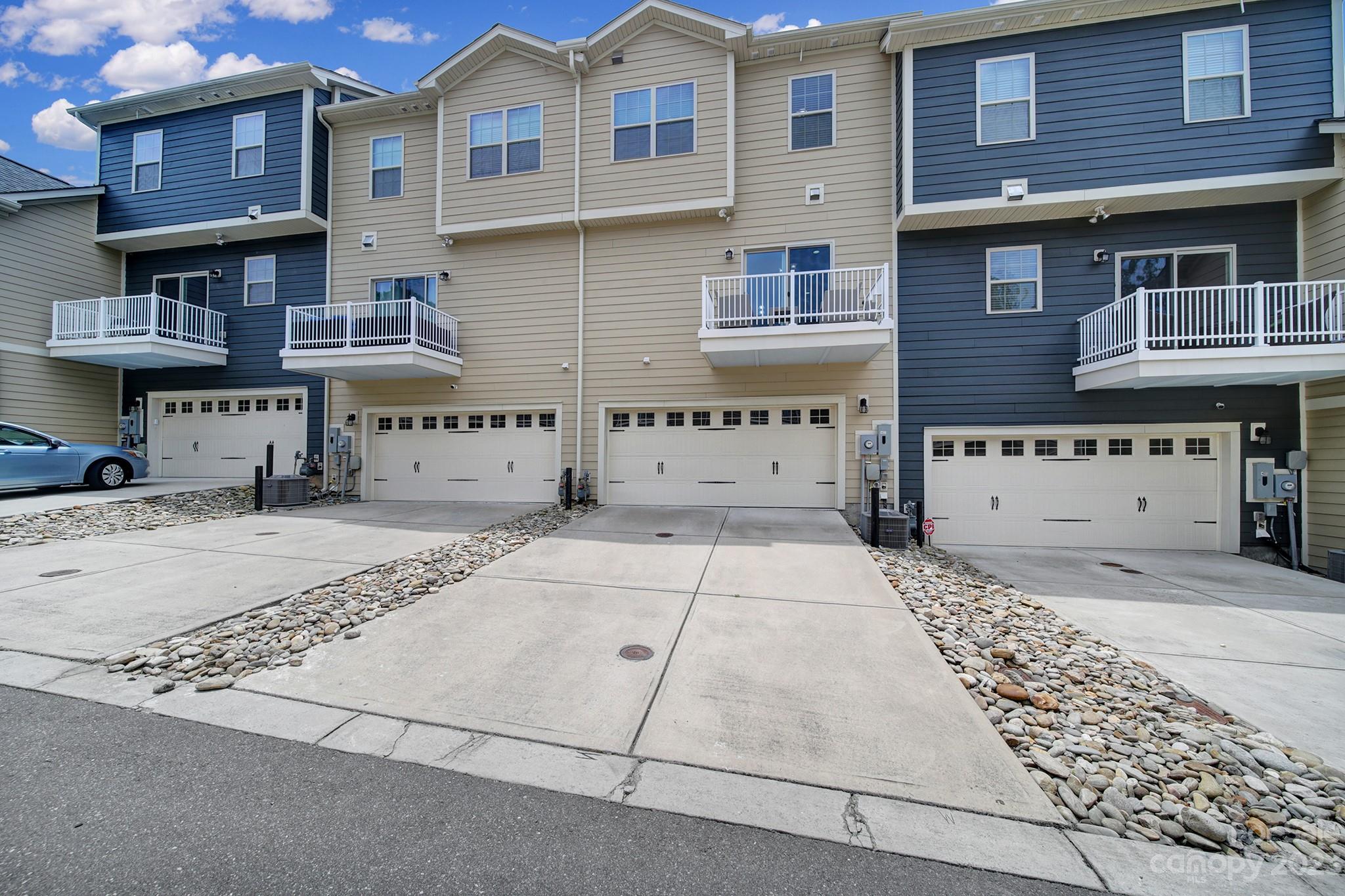 Cameron Creek - Residential