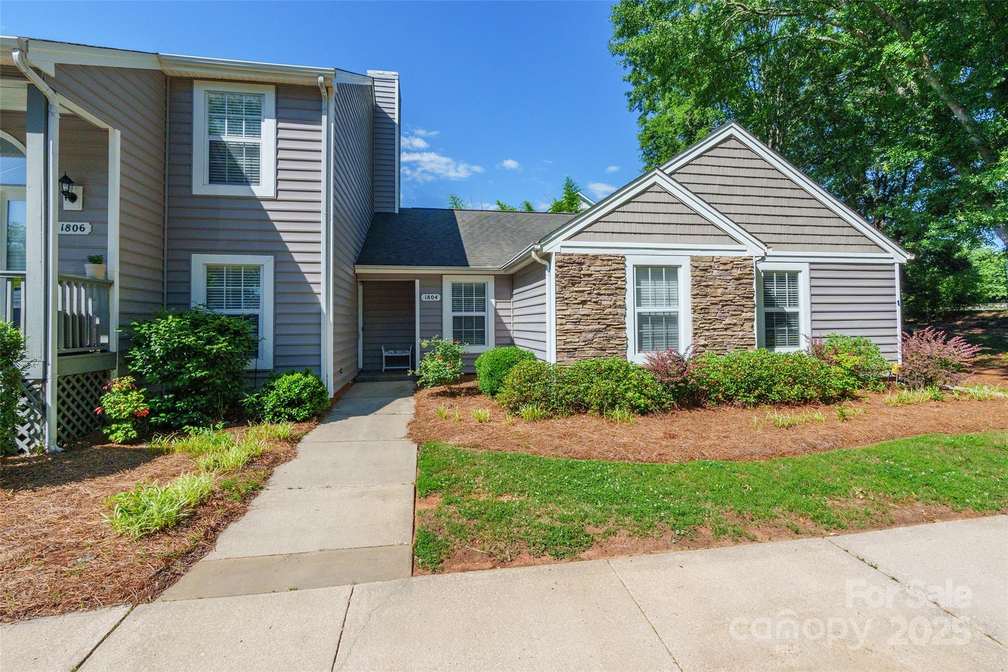 Fairlawn Villas - Residential