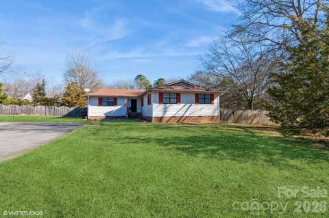 Photo of 9938 Sandra Lane, Fort Mill, SC 29707 (MLS # 4398948)