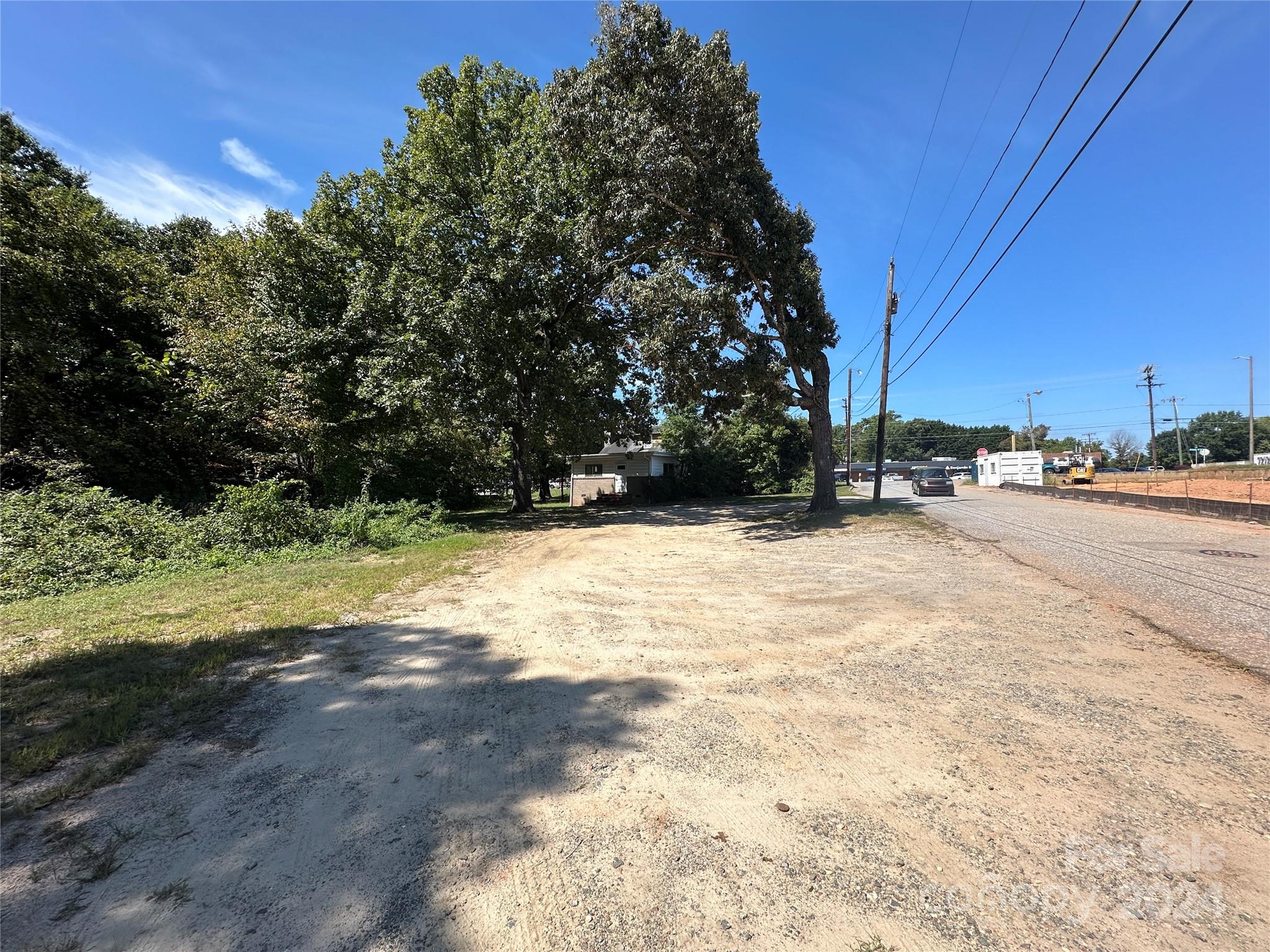 2152 N Center Street