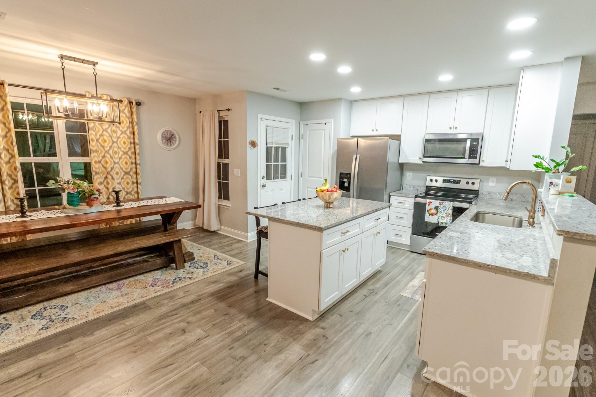 105 Hidden Spring Drive