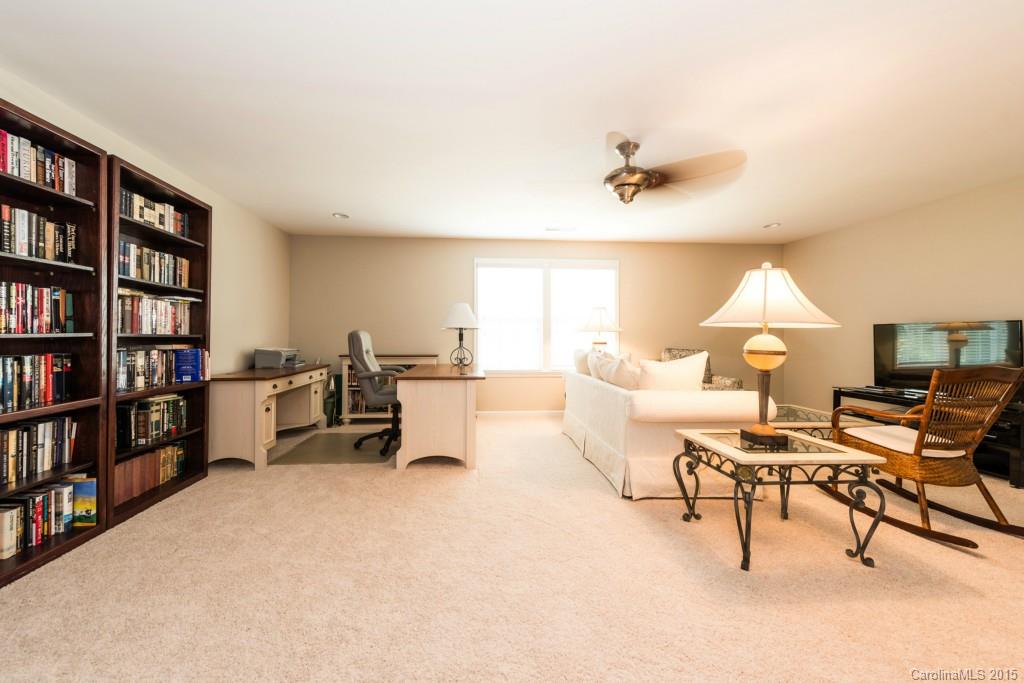 Lake Ridge - Residential