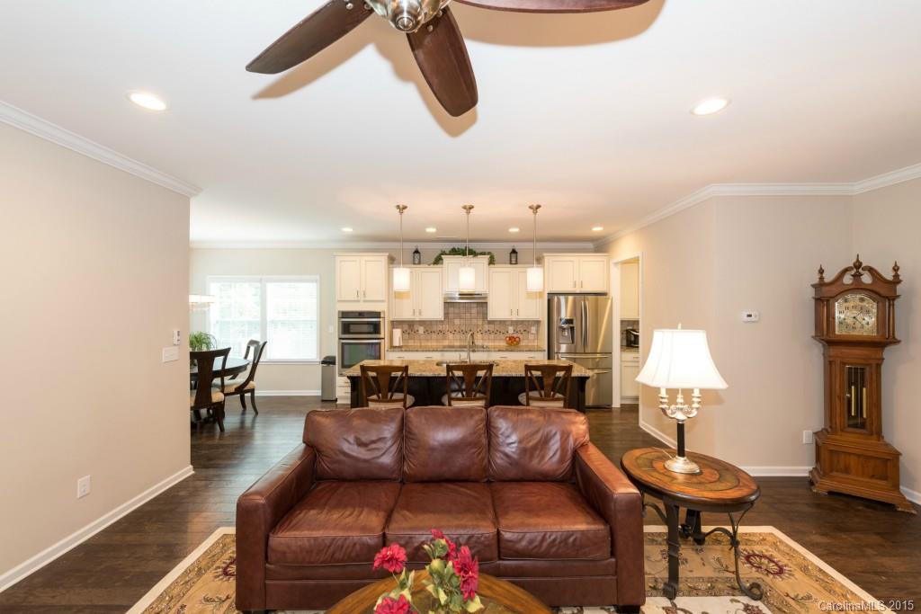 Lake Ridge - Residential