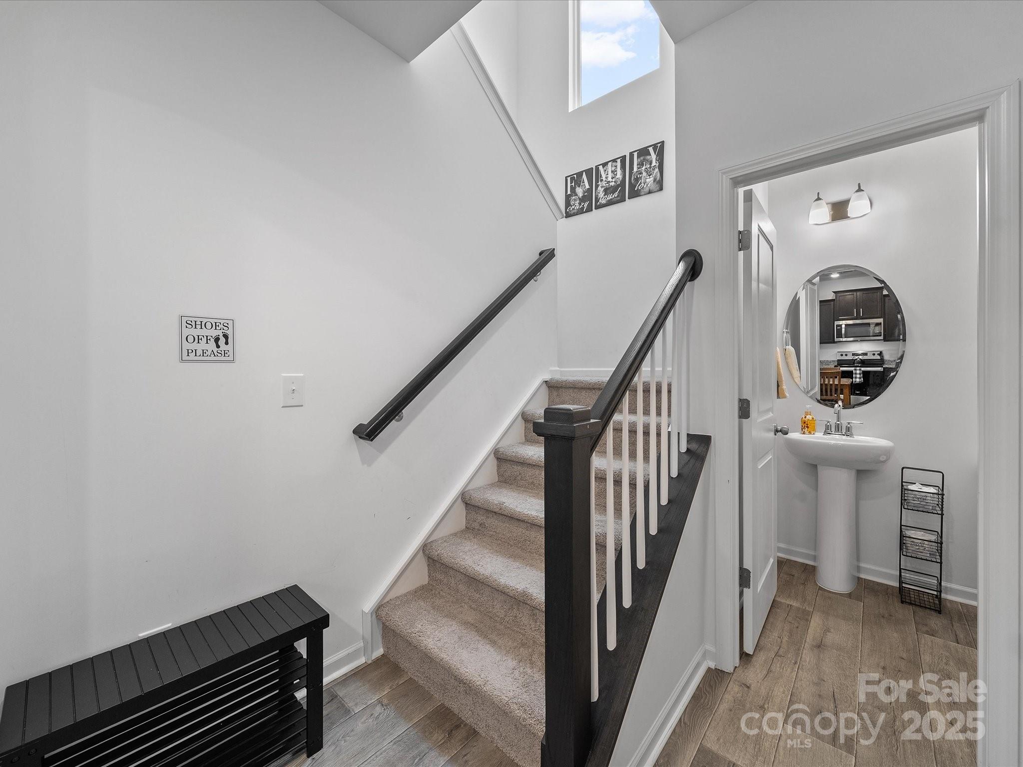 Davis Hills - Residential