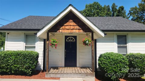 Photo of 613 Hillside Street, Kannapolis, NC 28083 (MLS # 4293829)
