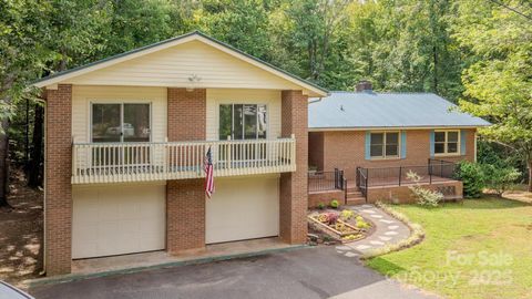 Photo of 139 Tommys Lane, Mooresville, NC 28117 (MLS # 4296239)