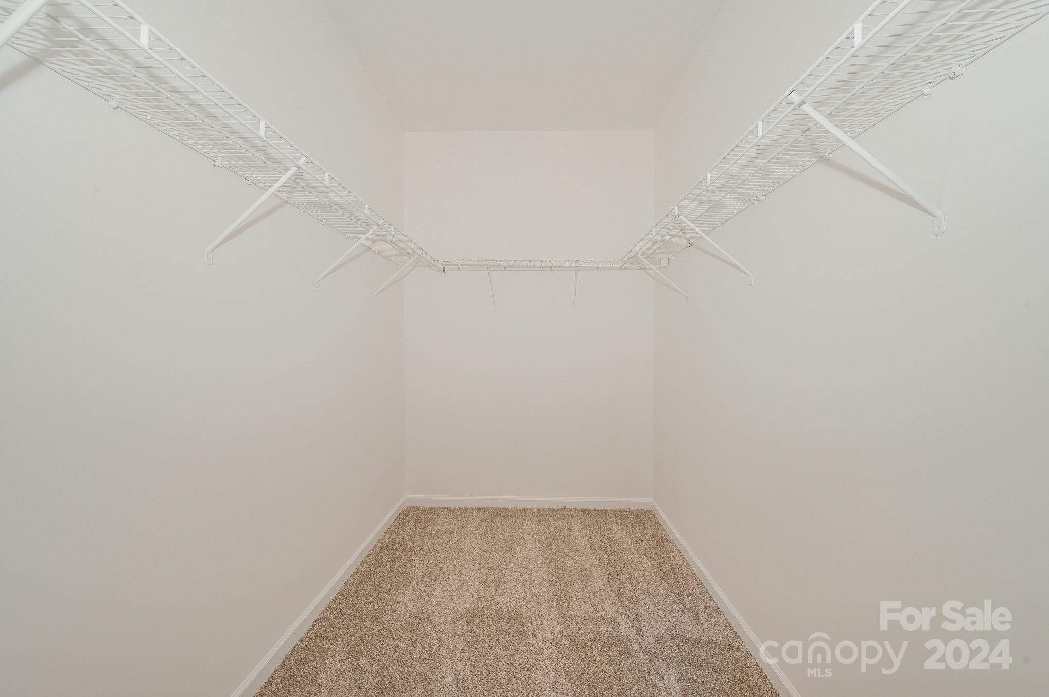 Newport Lakes - Residential