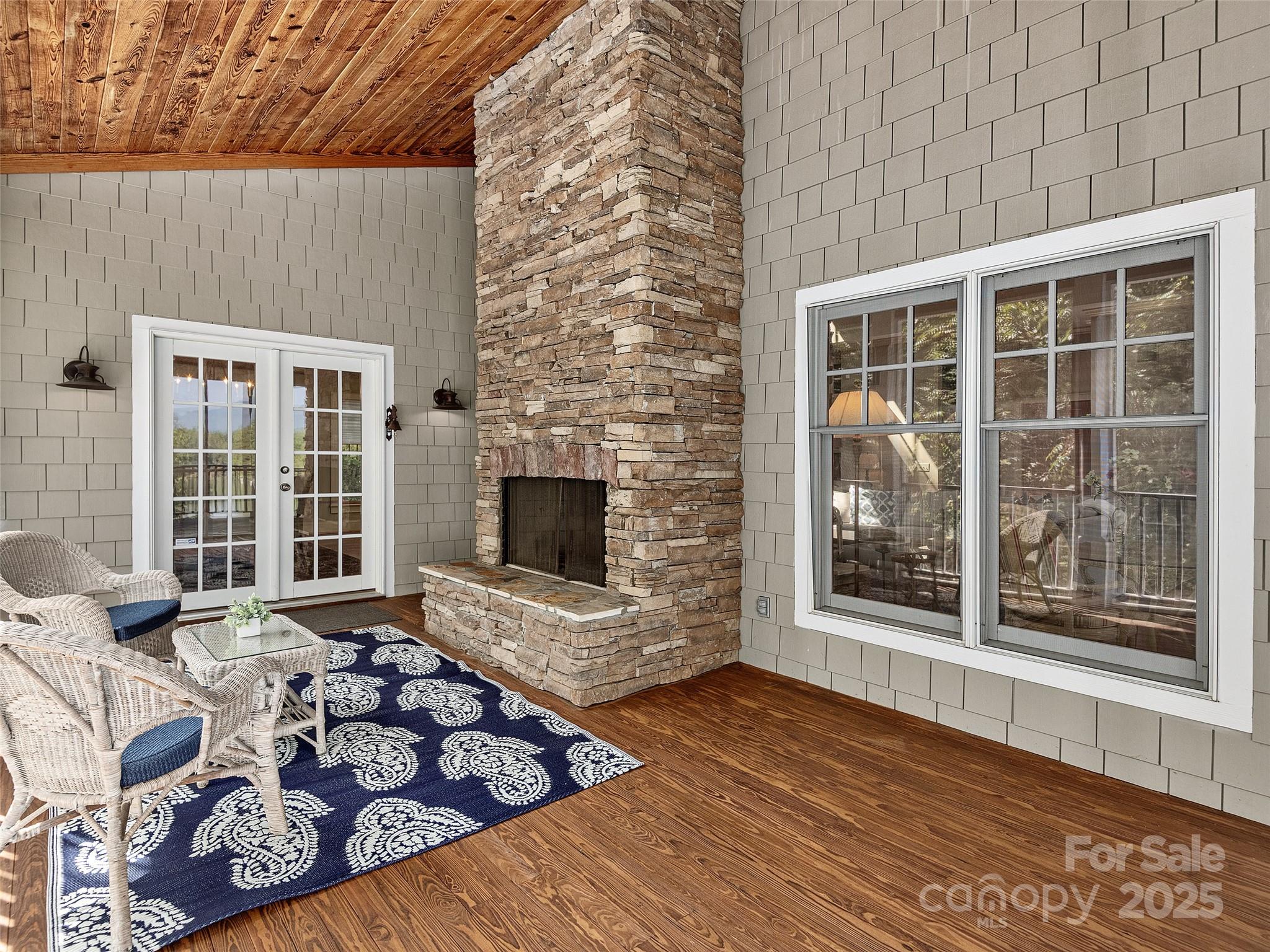 Lake Adger - Residential