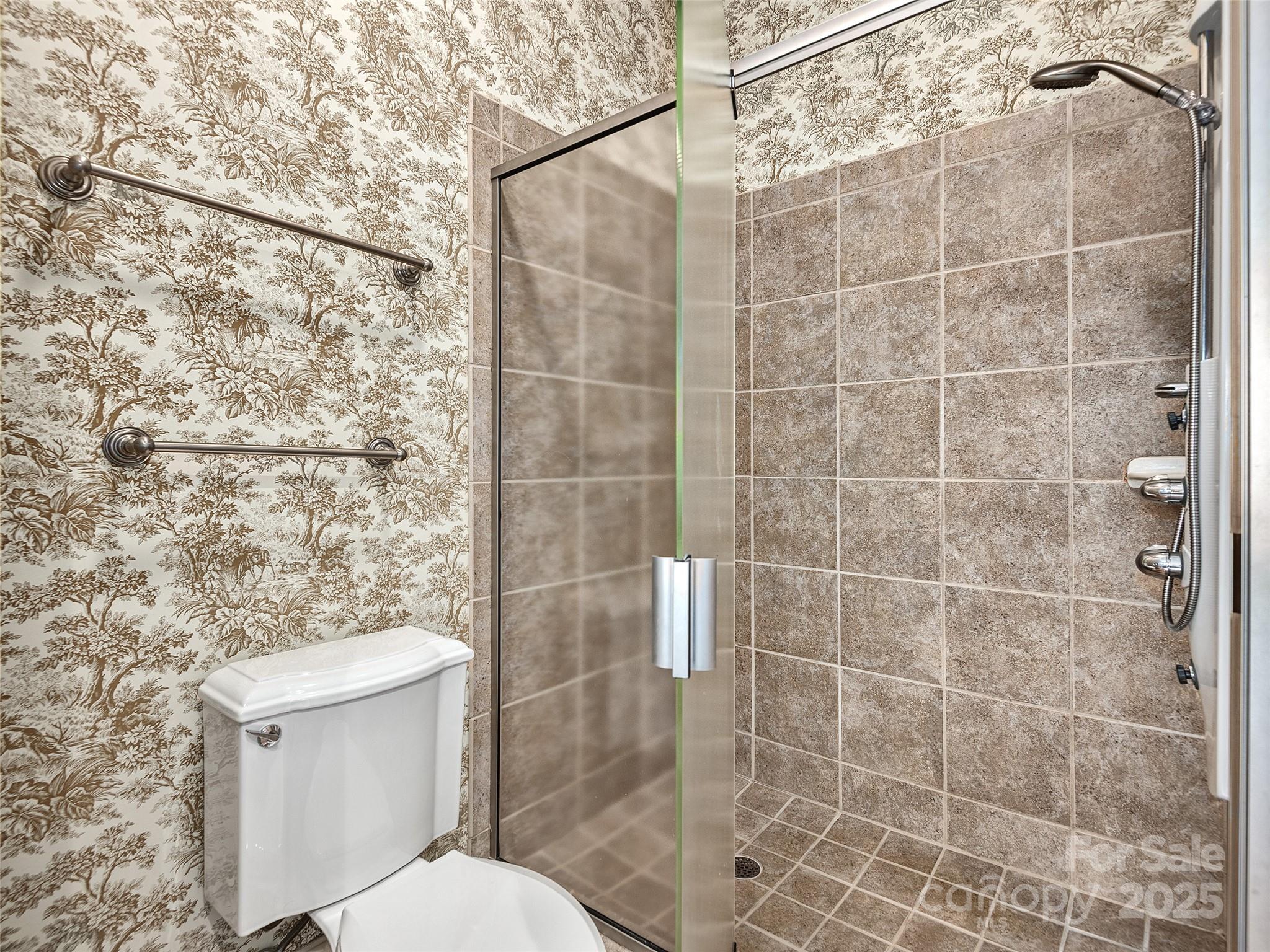 Lake Adger - Residential