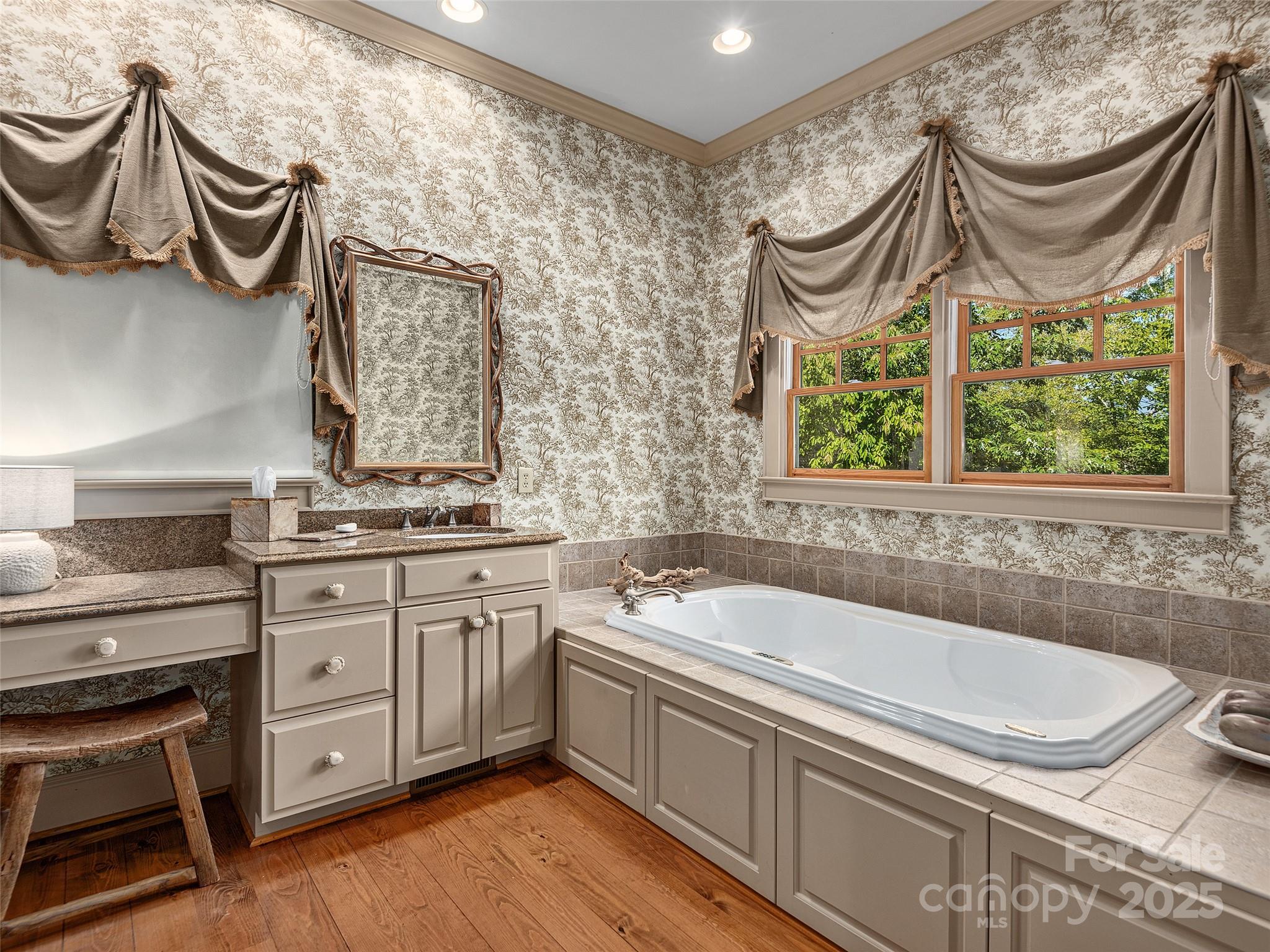 Lake Adger - Residential