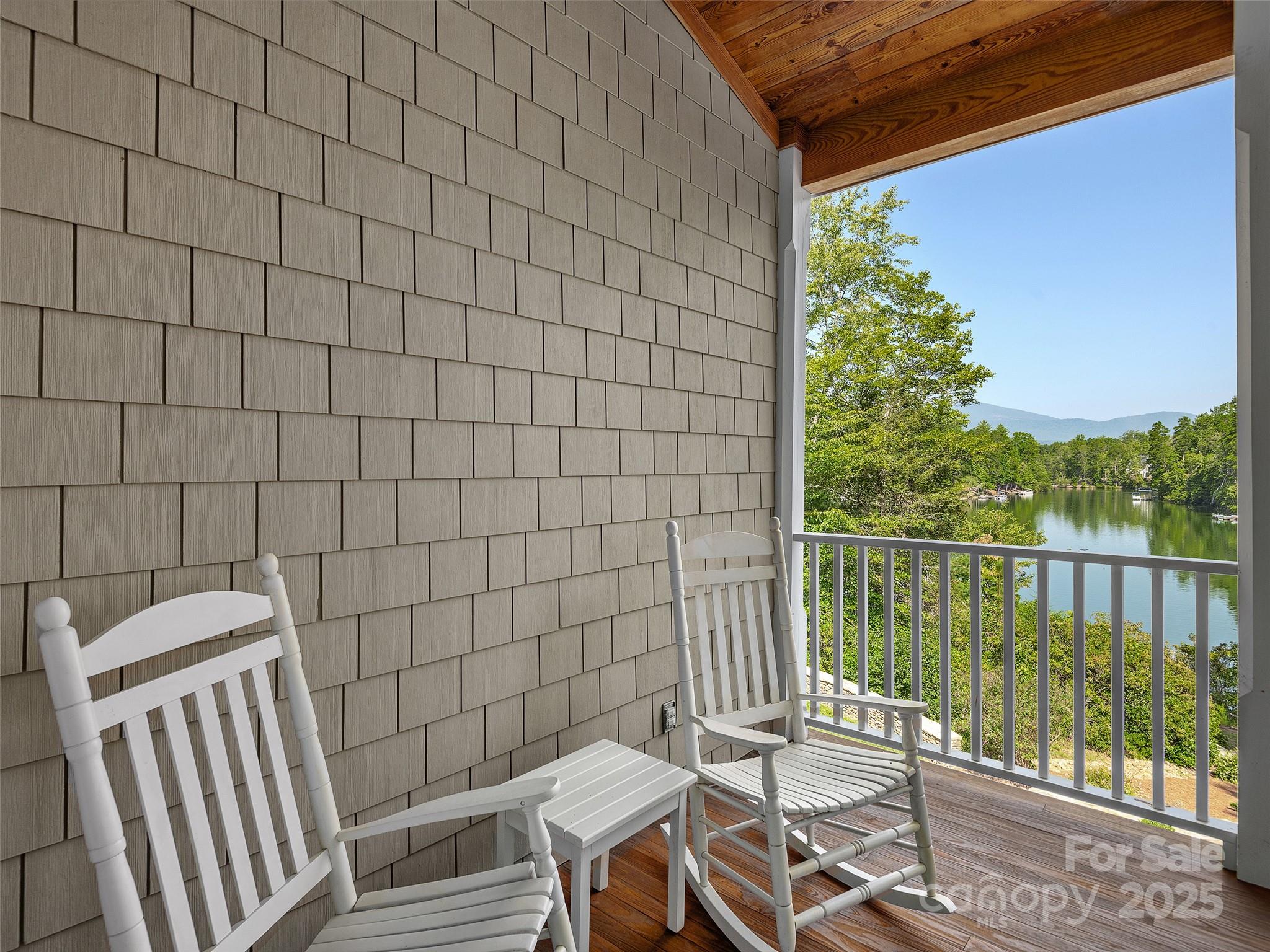 Lake Adger - Residential