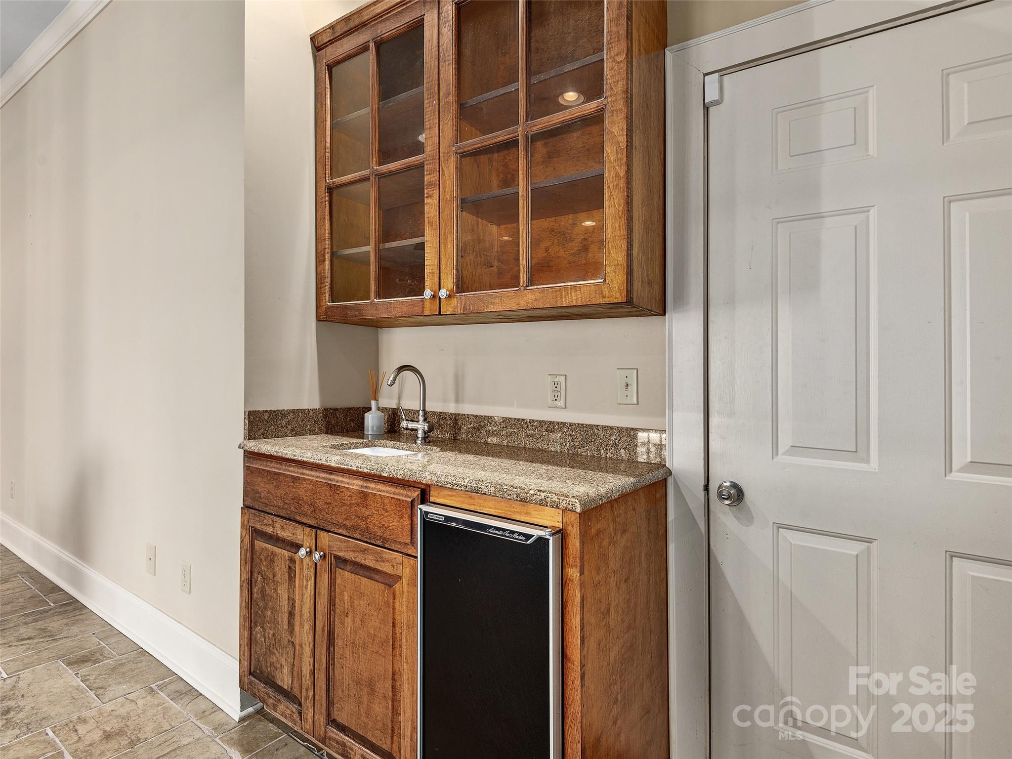 Lake Adger - Residential