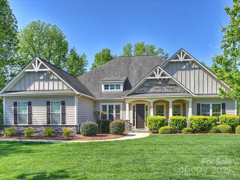 2030 Gloucester Street Weddington NC 28104