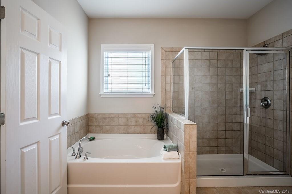 Lake Ridge - Residential