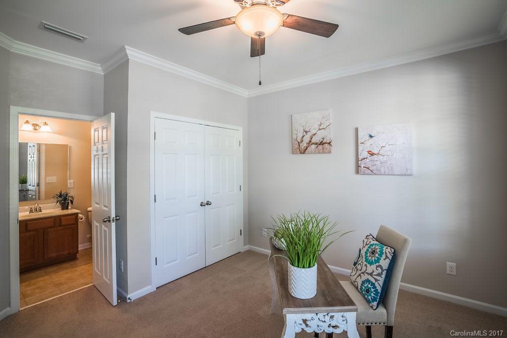 Lake Ridge - Residential