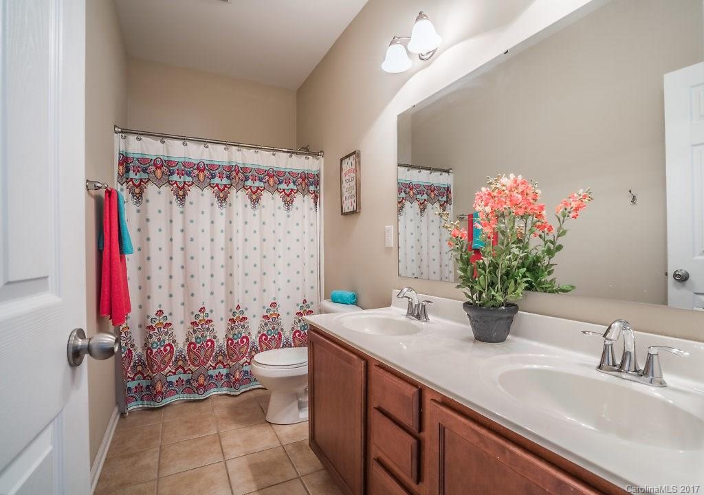 Lake Ridge - Residential