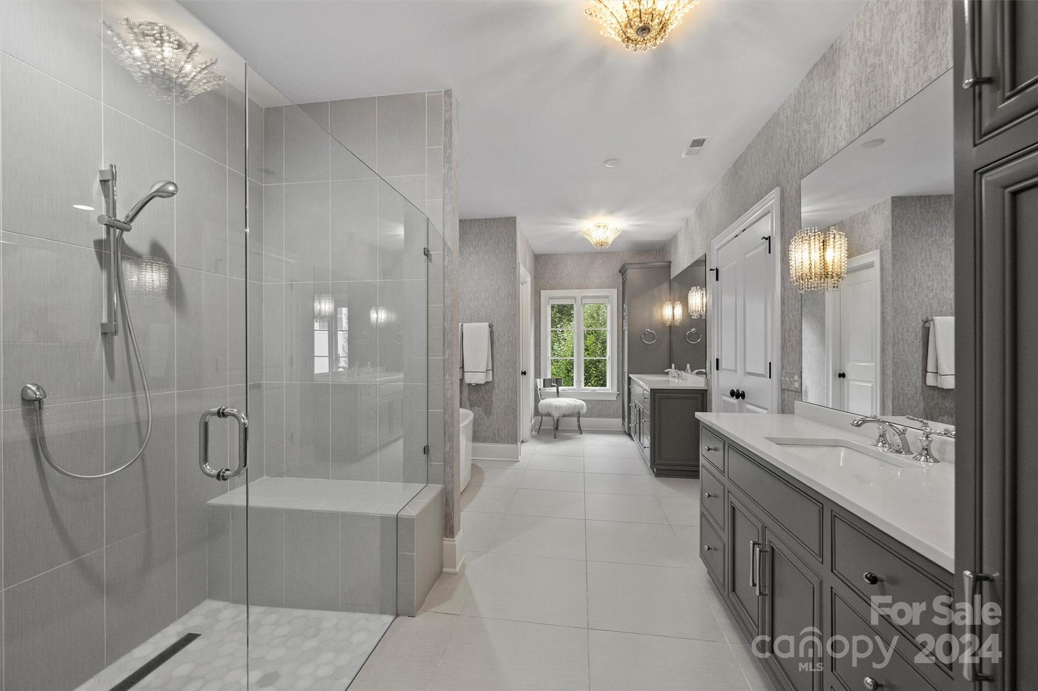 Elizabeth - Residential