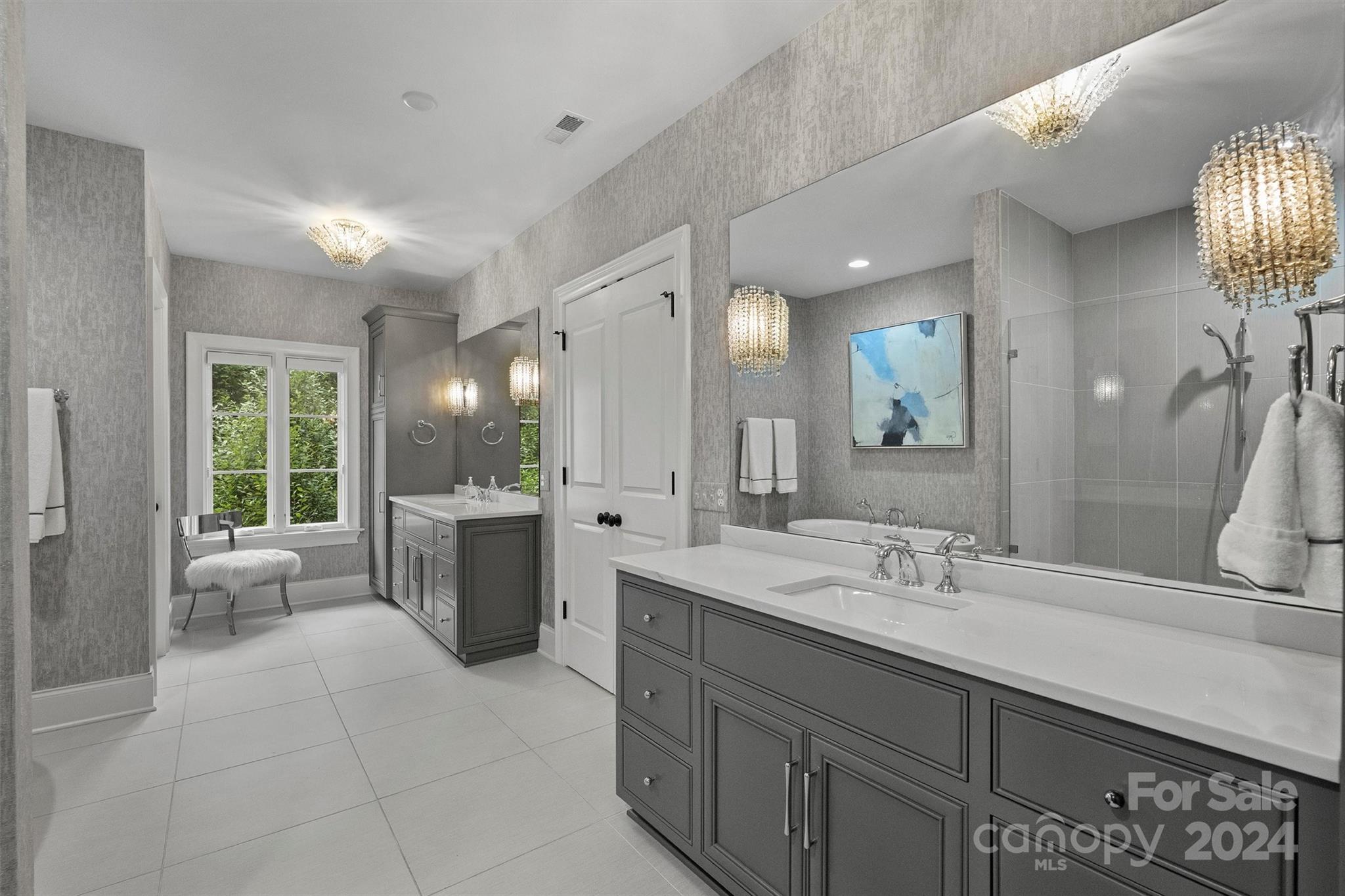 Elizabeth - Residential