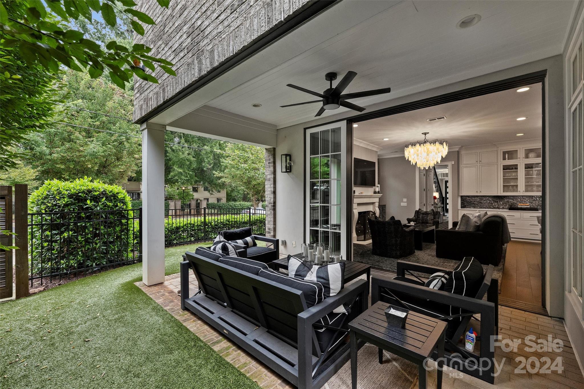 Elizabeth - Residential