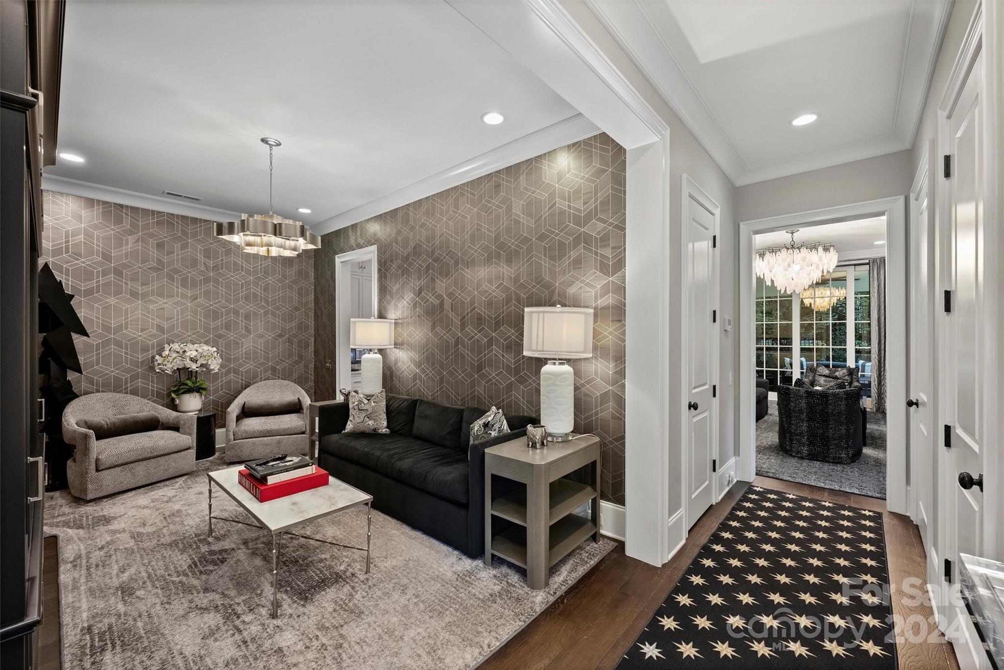 Elizabeth - Residential