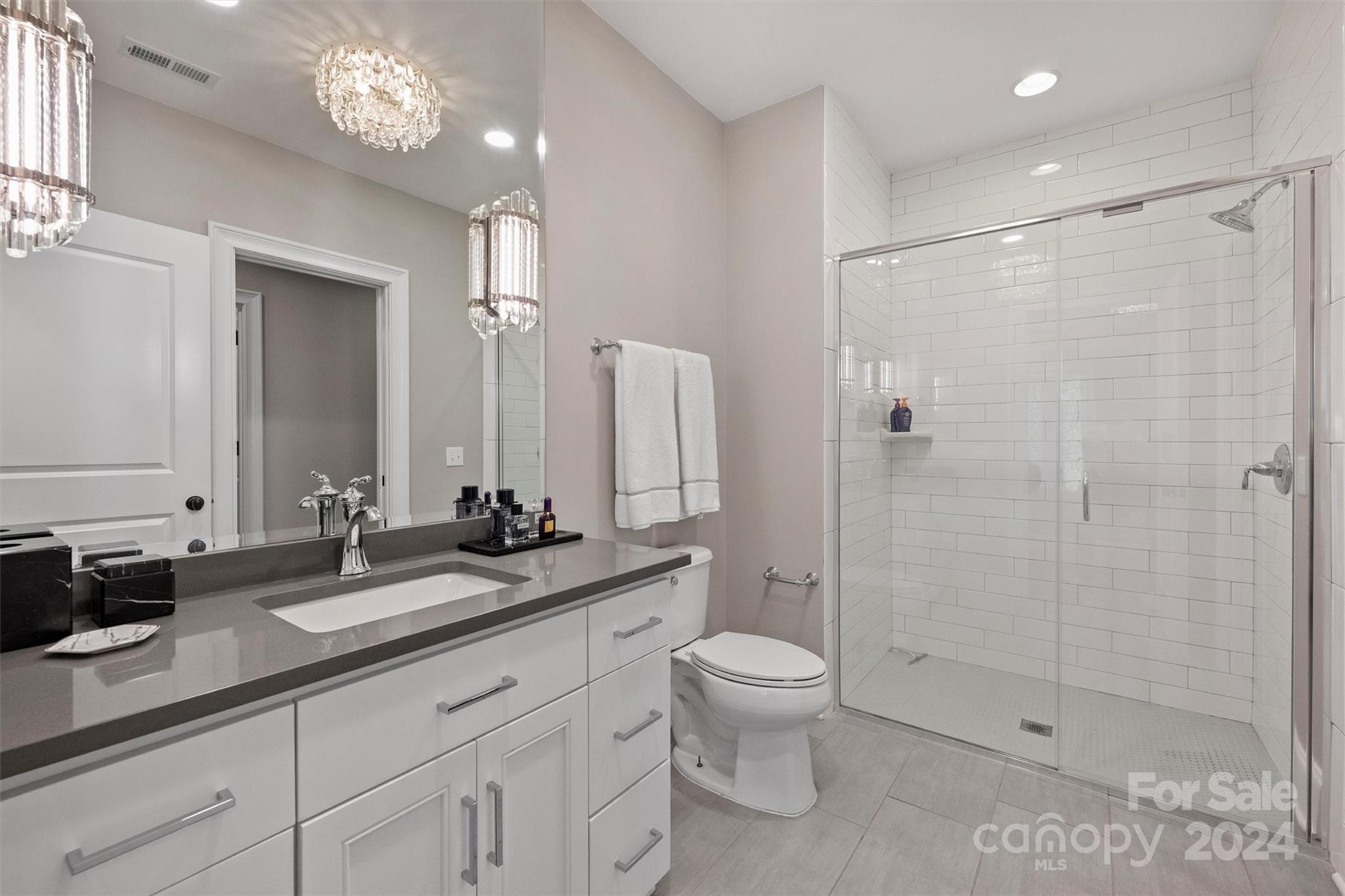 Elizabeth - Residential