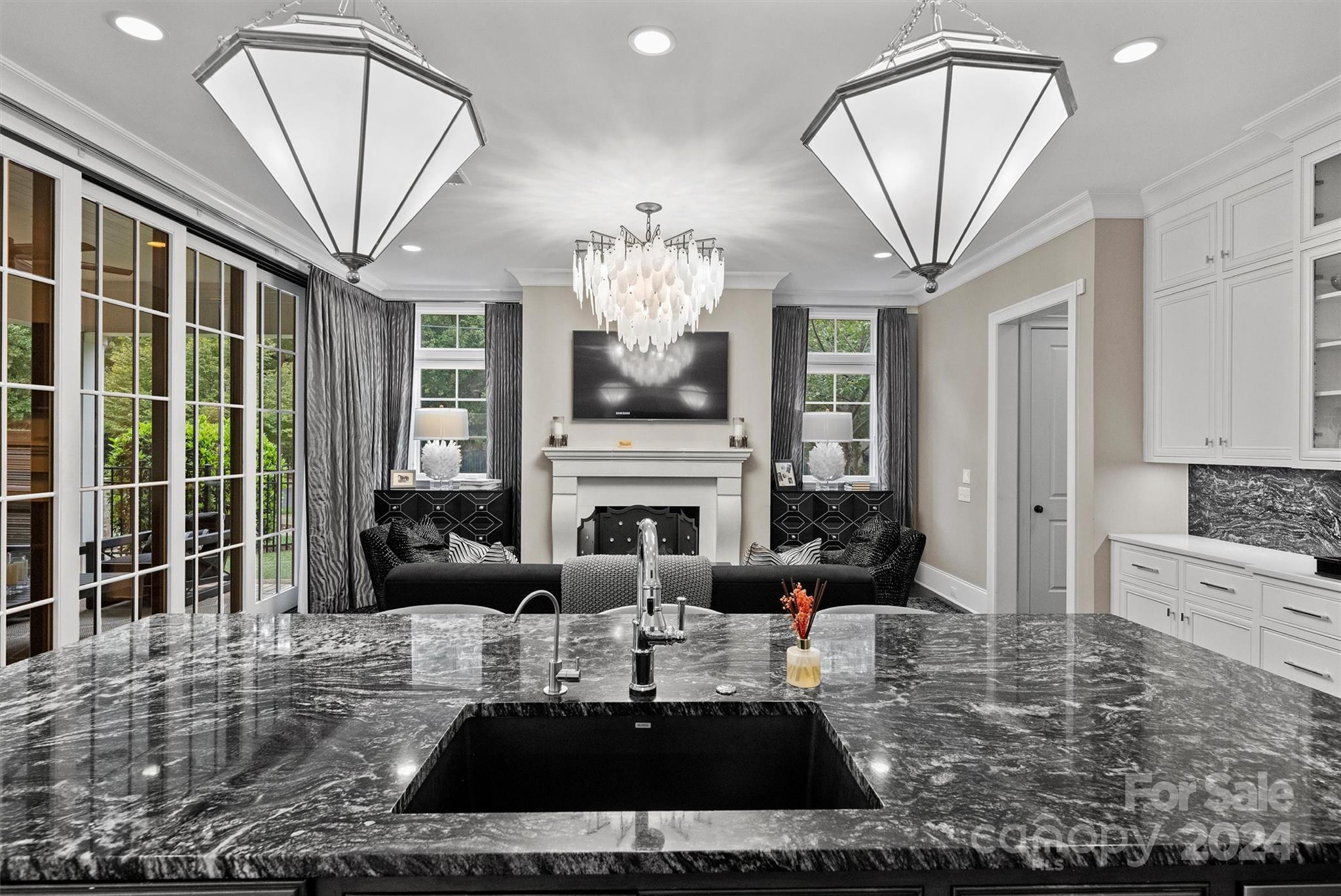 Elizabeth - Residential