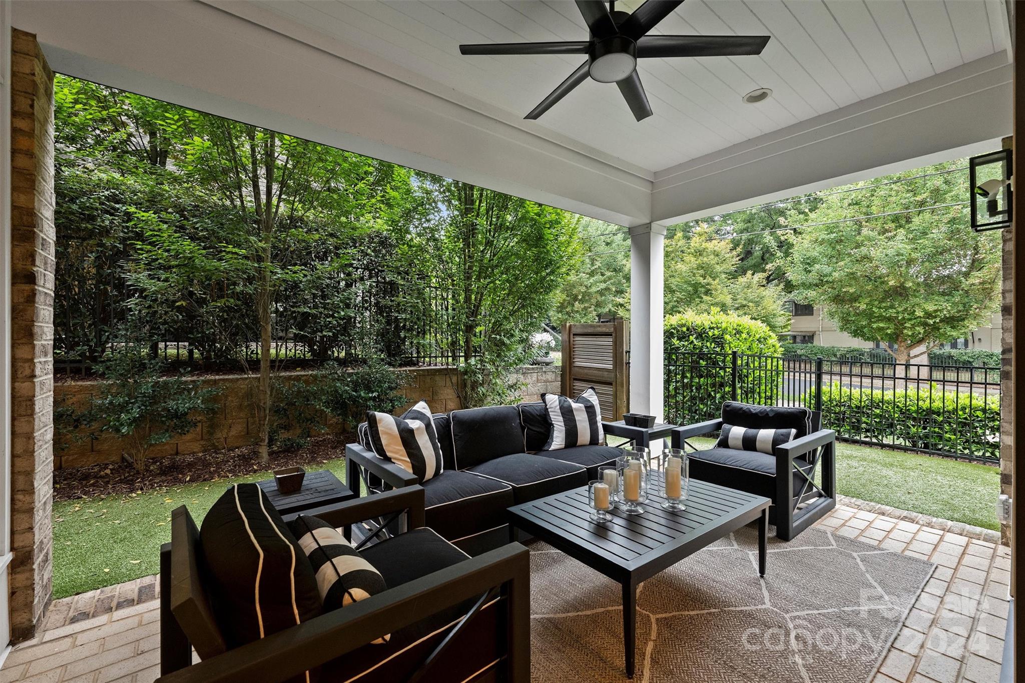 Elizabeth - Residential