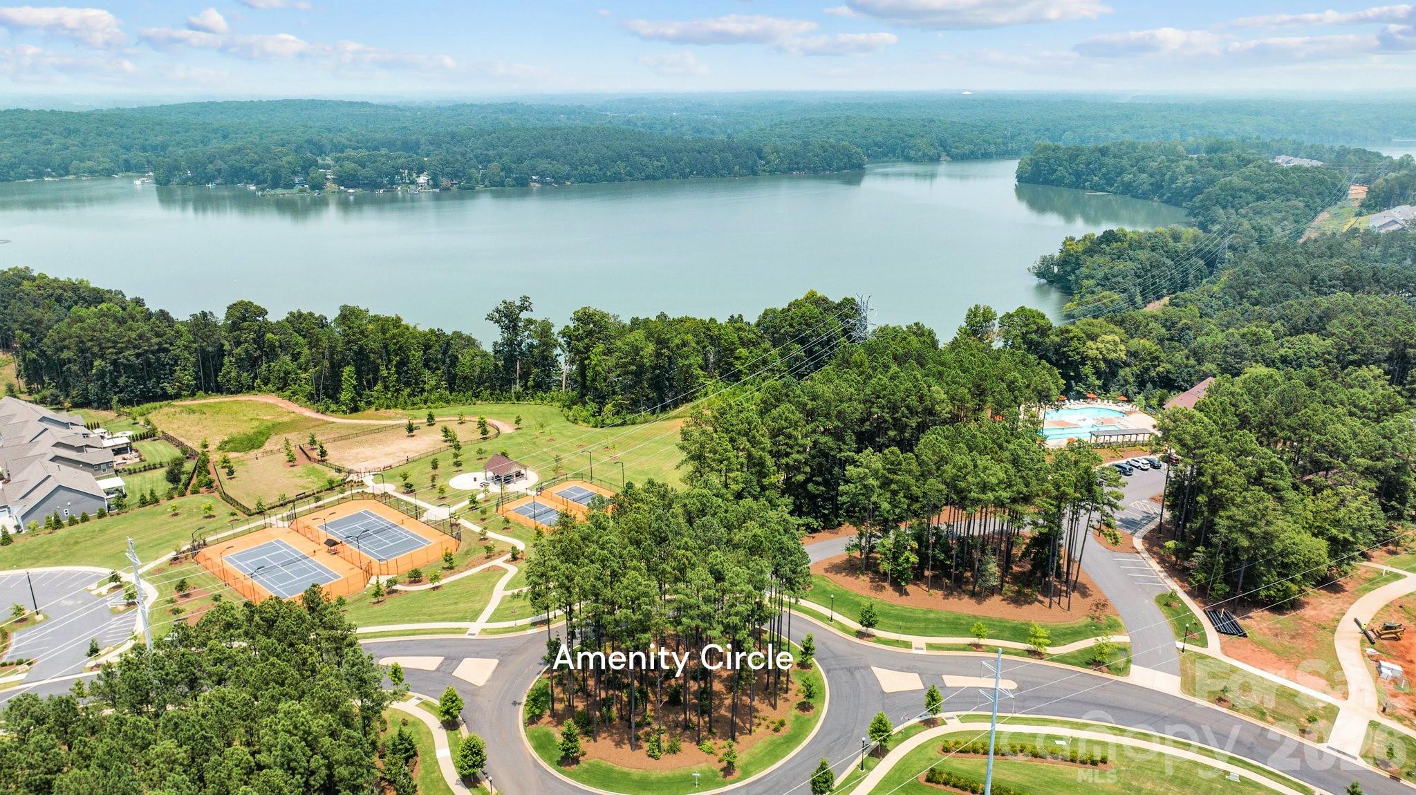 Imagery On Mtn Island - Residential