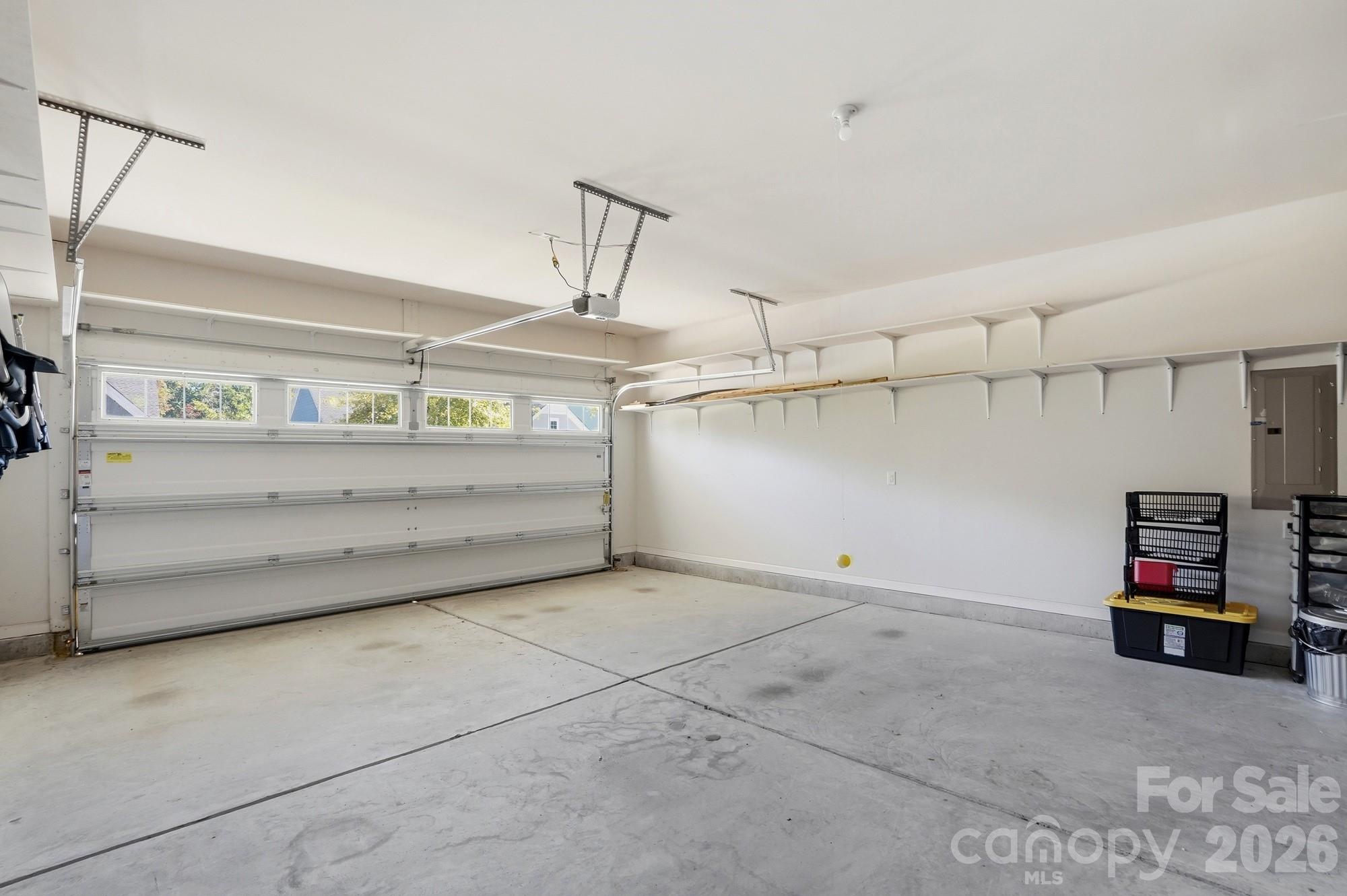 Imagery On Mtn Island - Residential