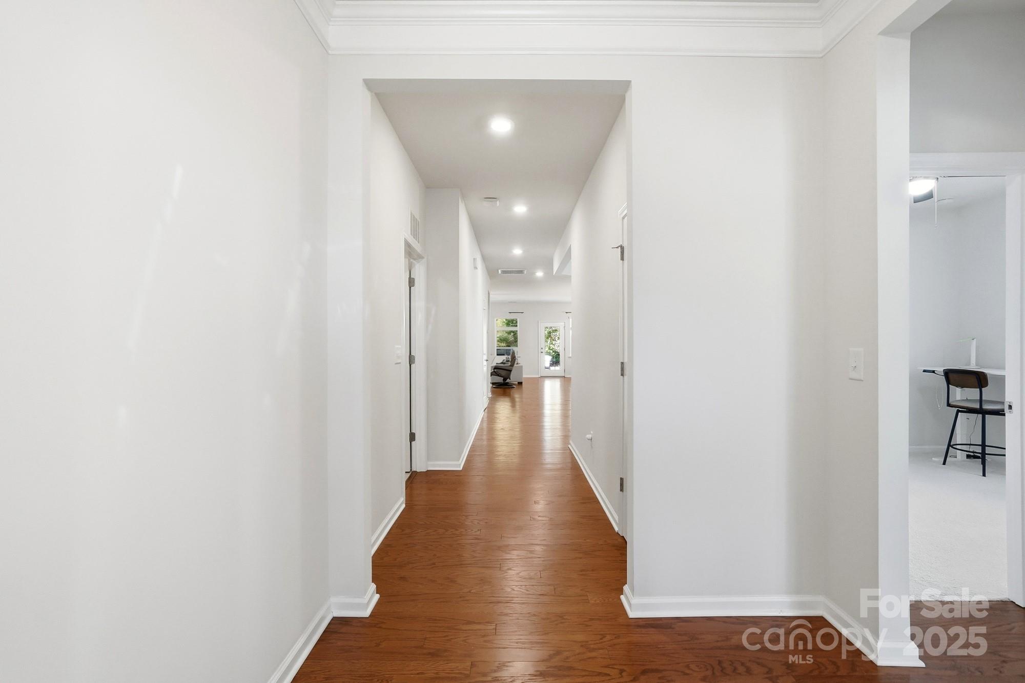 128 Van Gogh Trail