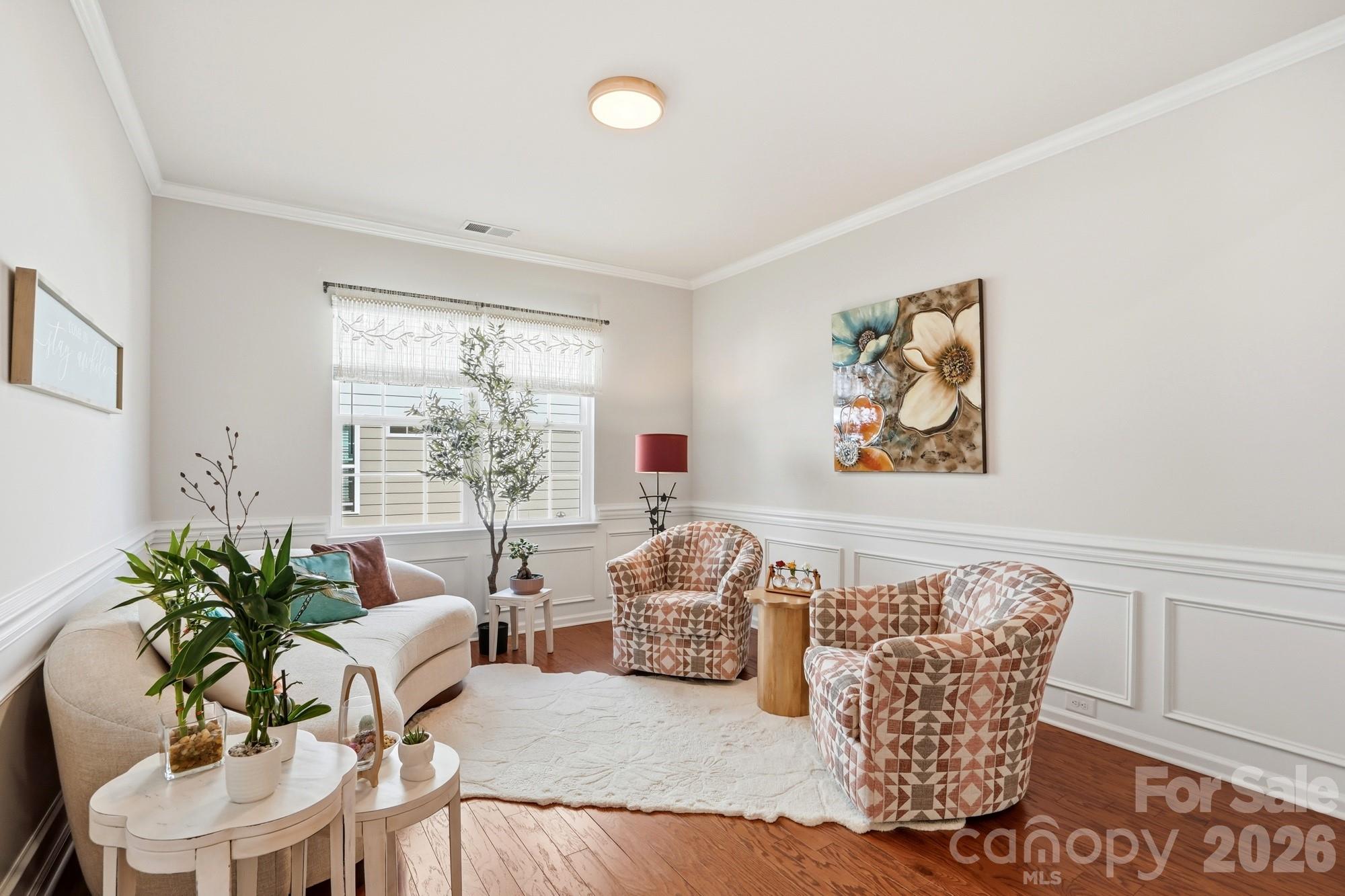 Imagery On Mtn Island - Residential