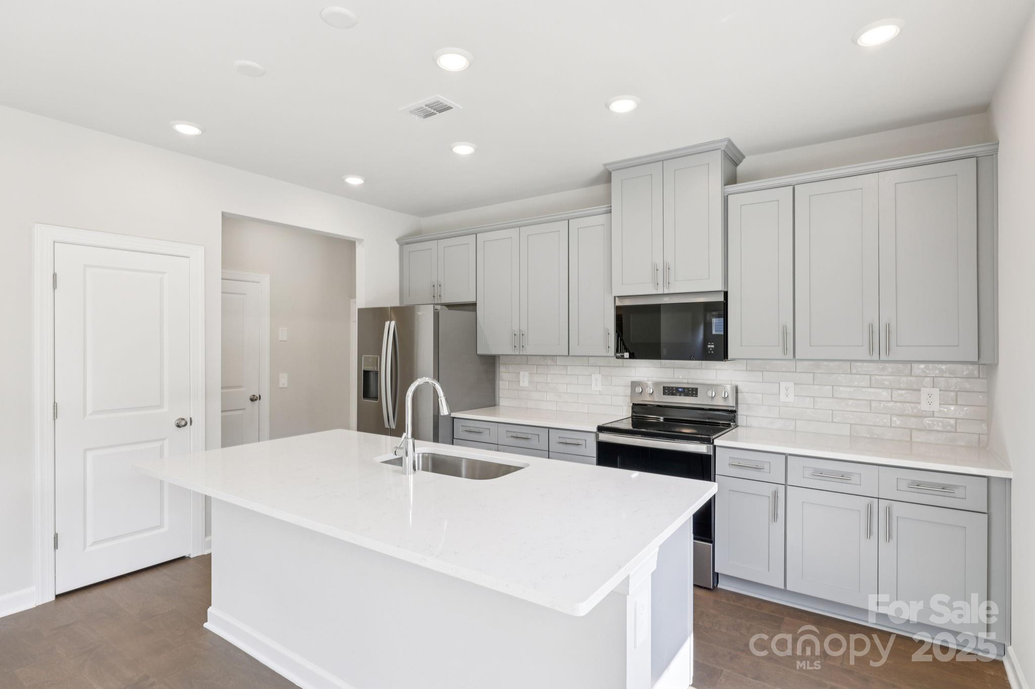 Nelsons Creek - Residential