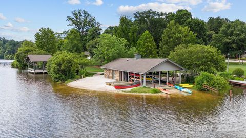 A home in Biltmore Lake