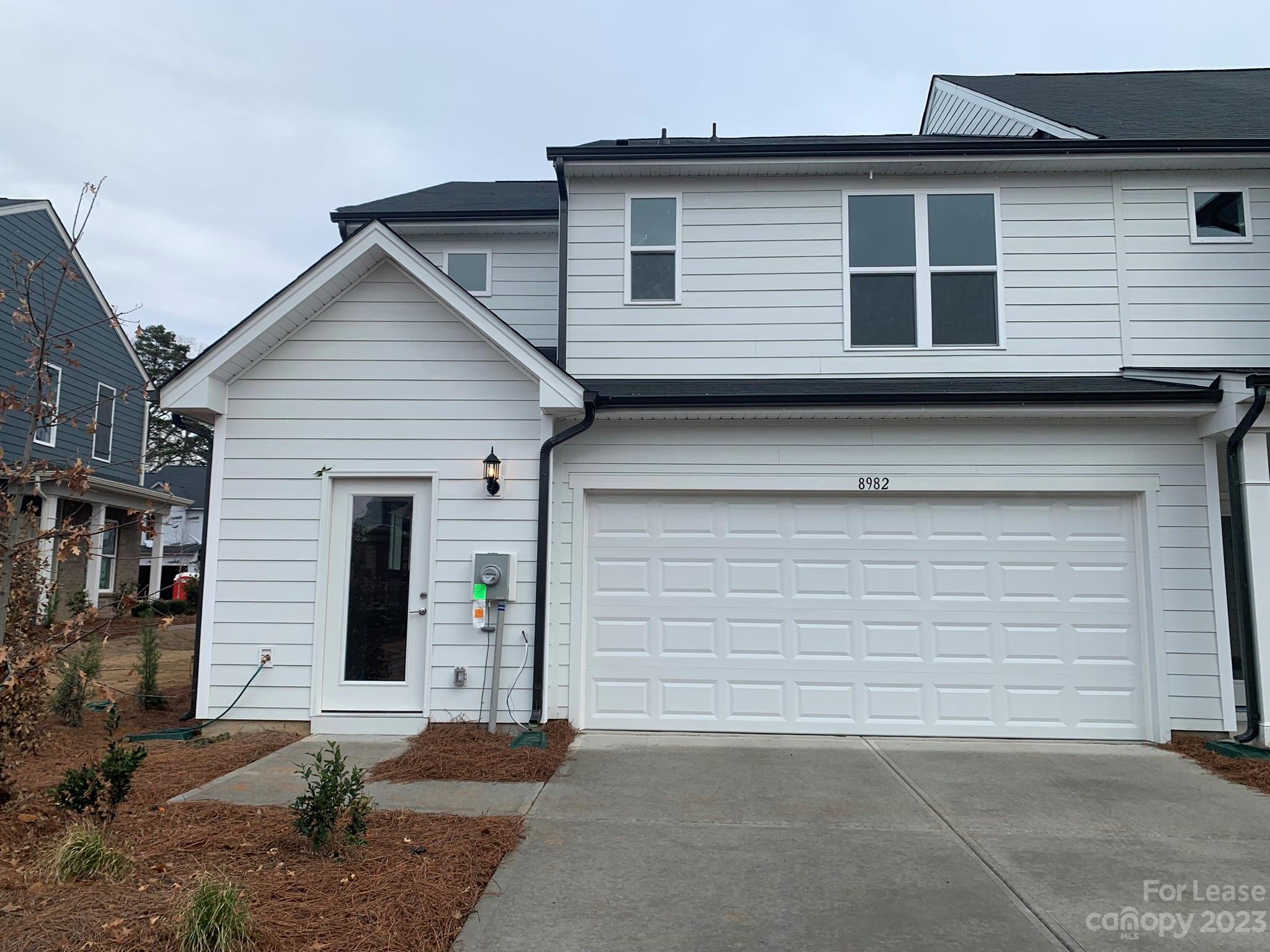 Odell Corners - Residential Lease