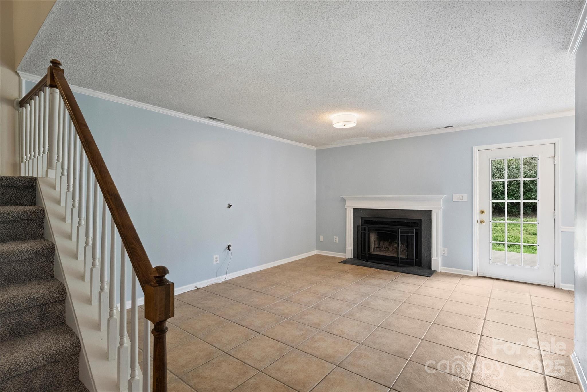10943 Winterbourne Court