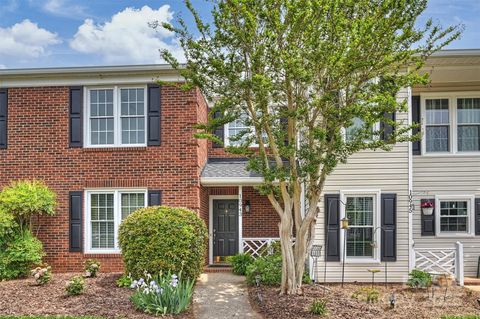10943 Winterbourne Court Charlotte NC 28277