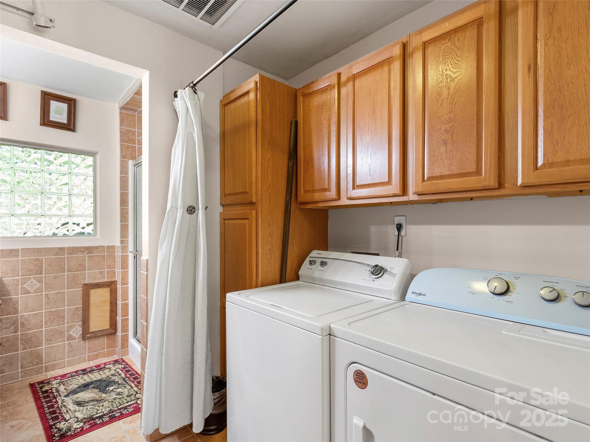 Wolf Laurel - Residential